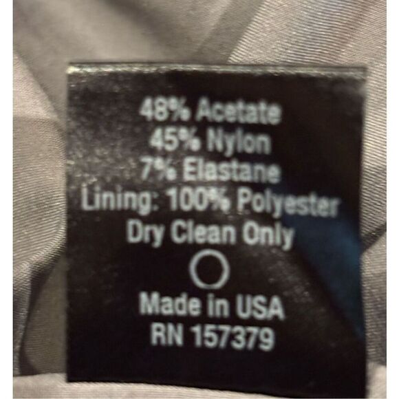 Susan Bender Knee Length Skirt in Platinum New With Tags Size 10 - Picture 4 of 5